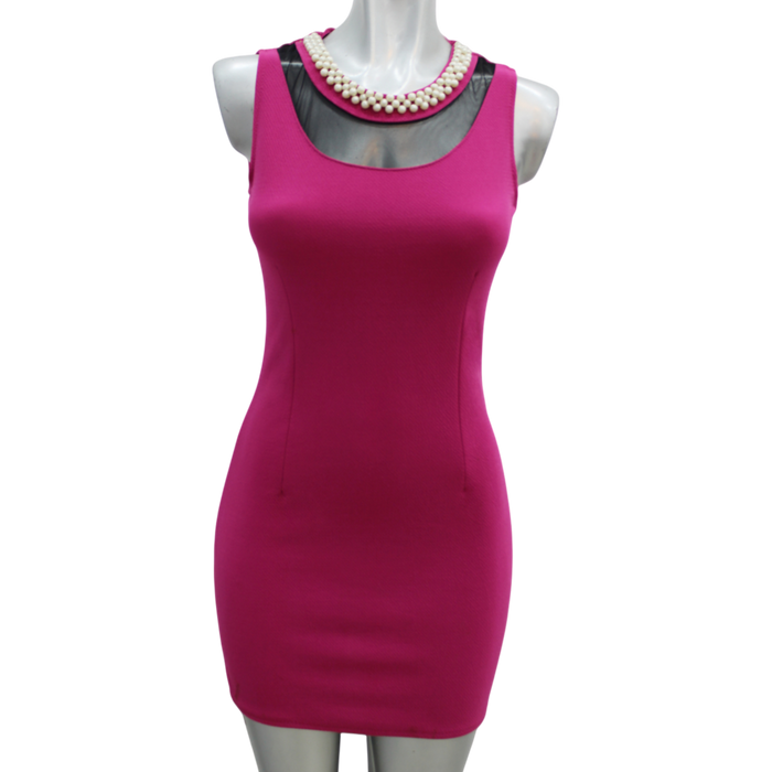 VESTIDO CON PERLAS
